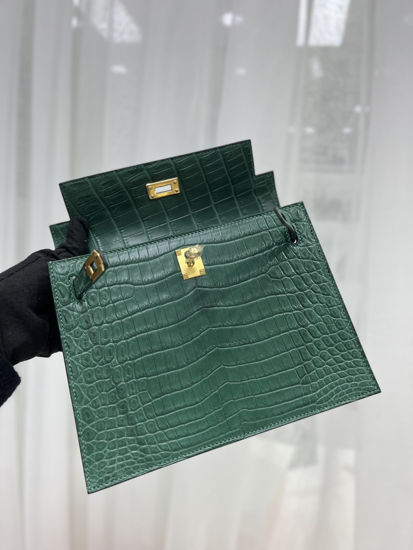 Hermes Kelly Danse Evercolor Bag In Dark Green Crocodile Niloticus Leather